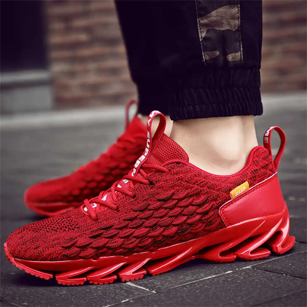 size 44 size 39 walking shoes  - Outdoor Sport News review and price