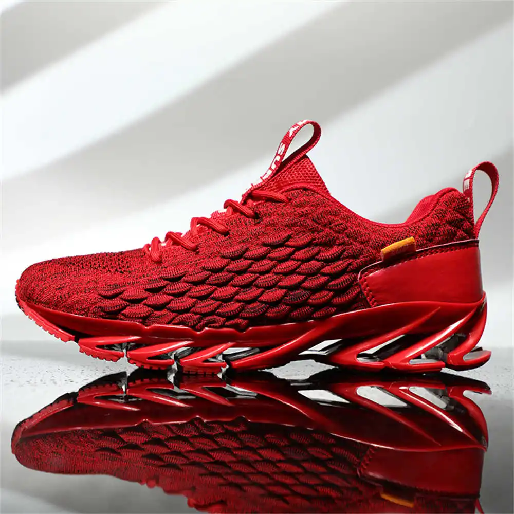 size 44 size 39 walking shoes  - Outdoor Sport News review and price